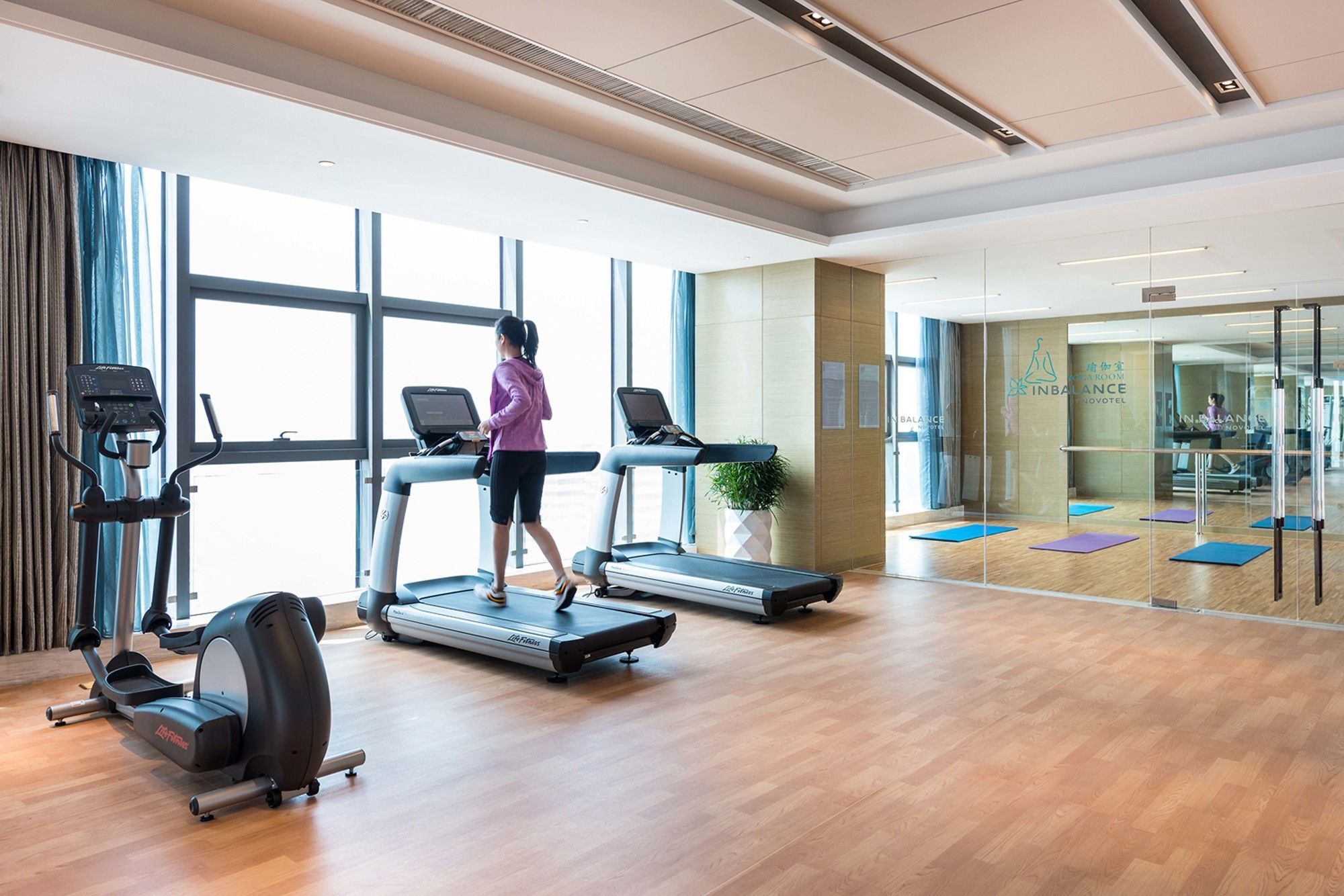 Novotel Ningbo East מראה חיצוני תמונה